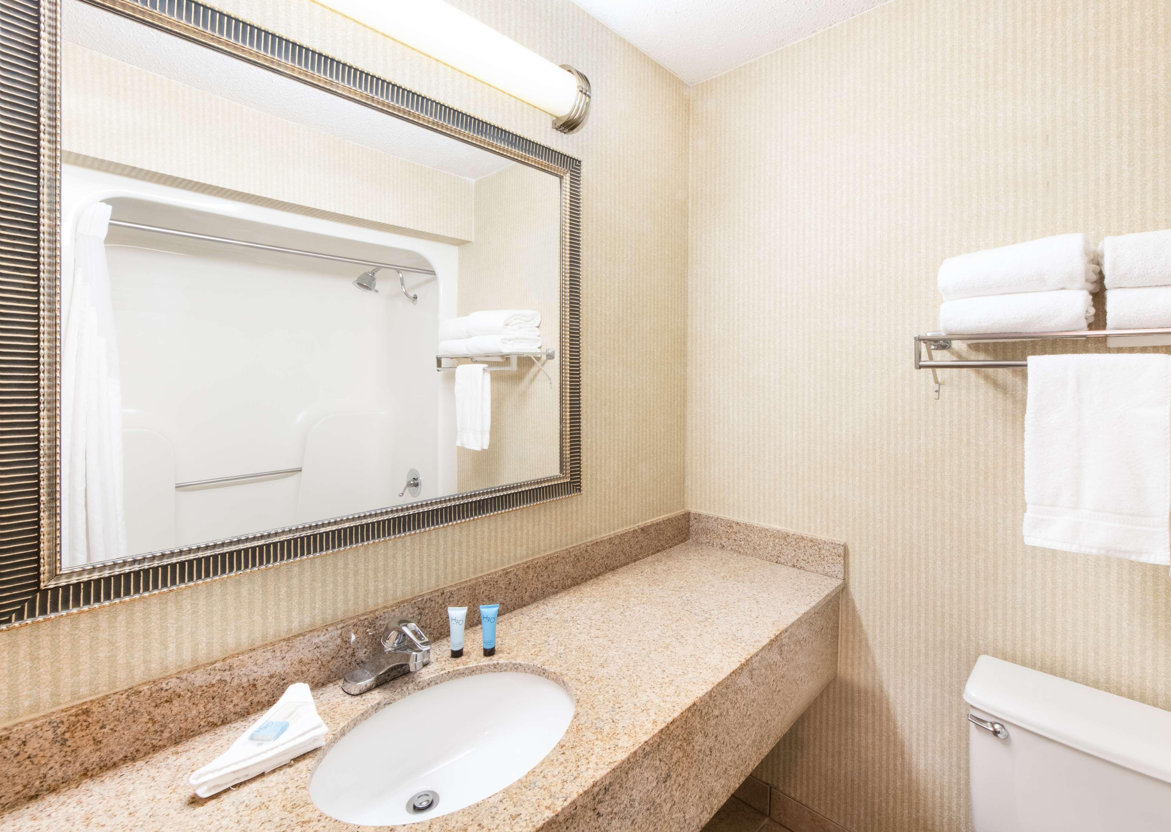 Aviator Hotel & Suites, BW Signature Collection Green Park Luaran gambar